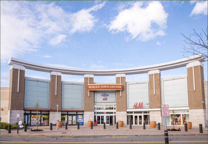 Paramus NJ Bergen Town Center Retail Space Urban Edge