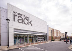 
                                	        Woodmore Towne Centre: Nordstrom Rack
                                    