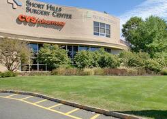
                                	        Millburn Gateway Center: CVS/Short Hills Surgery Center
                                    